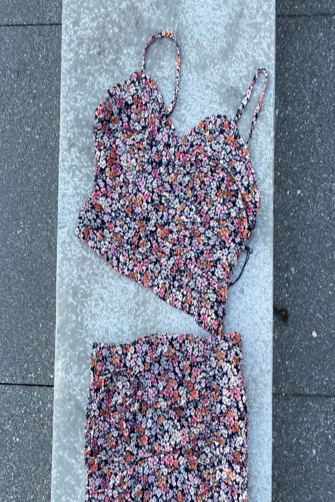 2PC SKIRT SET - BLACK FLORAL CAMI RUCHED